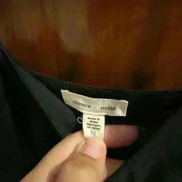 Silence + Noise dress high low side flowy dress Medium - Picture 4 of 5